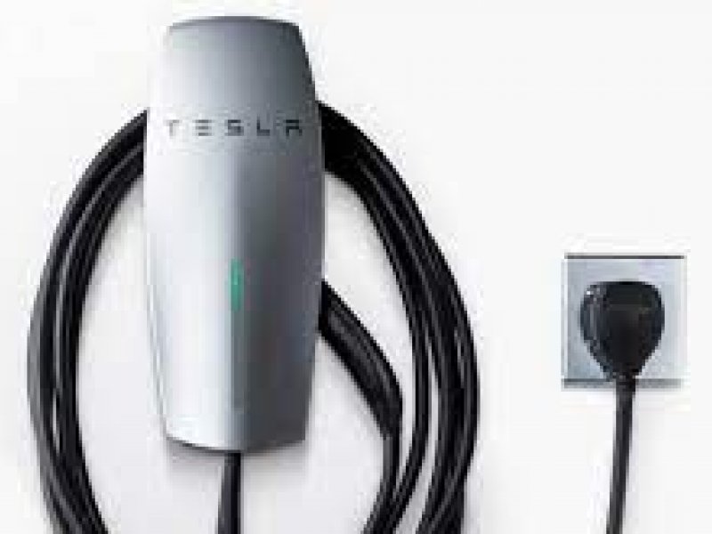 Tesla Sayesinde Şarj Sorunu Ortadan Kalkıyor