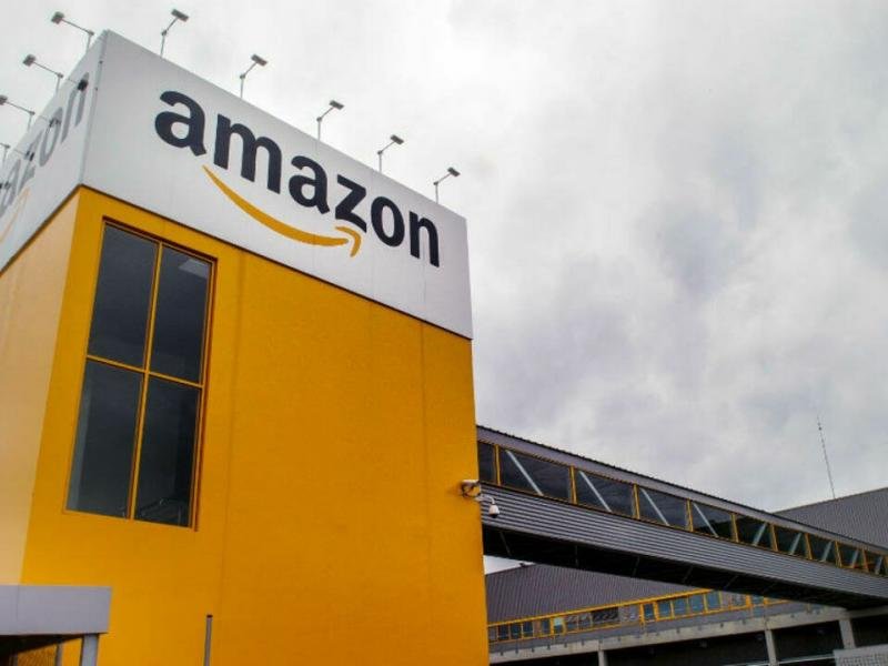 Staten Island’daki Amazon işçileri, şirketin ABD’deki ilk sendikalı deposu için oy kullandı!